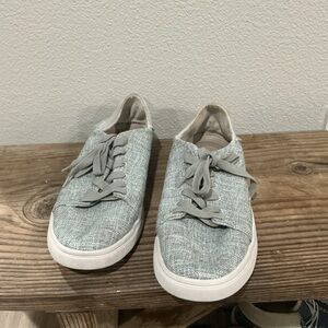 Baretraps Liam Grey Casual Sneakers Men’s 9